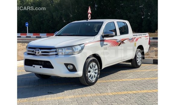 Buy Import Toyota Hilux White Car in Import - Dubai in Abia State Buy Import Toyota Hilux White Car in Import - Dubai in Abia State