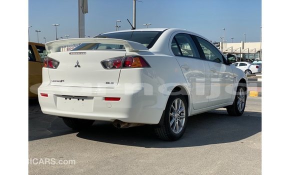 Buy Import Mitsubishi Lancer White Car in Import - Dubai in Abia State Buy Import Mitsubishi Lancer White Car in Import - Dubai in Abia State