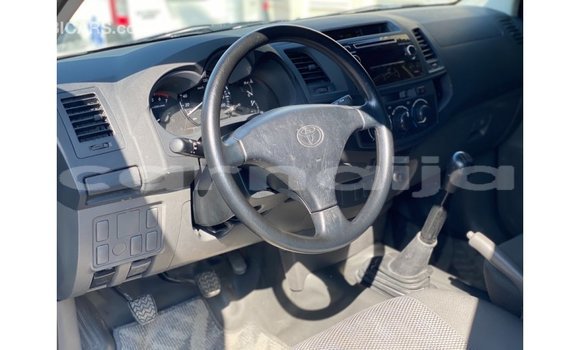 Buy Import Toyota Hilux White Car in Import - Dubai in Abia State Buy Import Toyota Hilux White Car in Import - Dubai in Abia State