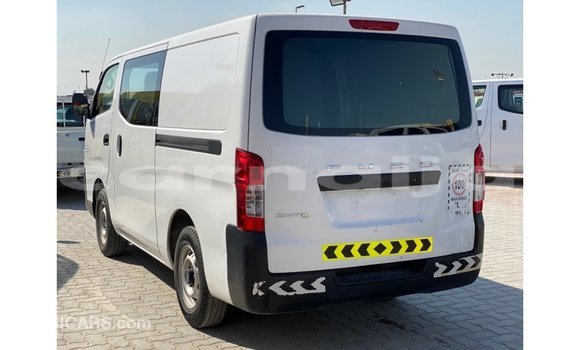 Acheter Import Utilitaire Mitsubishi L400 Blanc à Import - Dubai, État d'Abia Acheter Import Utilitaire Mitsubishi L400 Blanc à Import - Dubai, État d'Abia