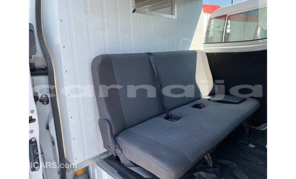 Acheter Import Utilitaire Mitsubishi L400 Blanc à Import - Dubai, État d'Abia Acheter Import Utilitaire Mitsubishi L400 Blanc à Import - Dubai, État d'Abia