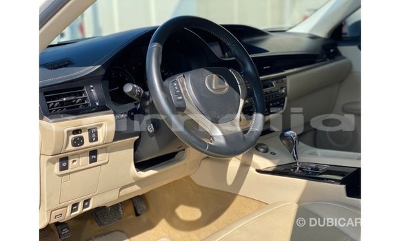 Buy Import Lexus ES White Car in Import - Dubai in Abia State Buy Import Lexus ES White Car in Import - Dubai in Abia State