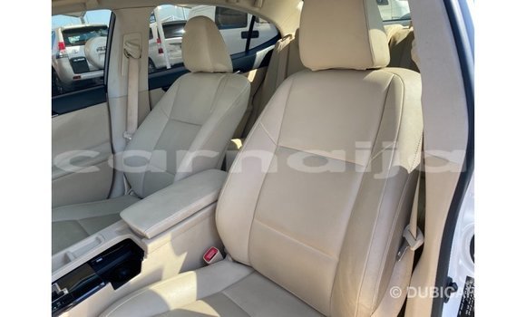 Buy Import Lexus ES White Car in Import - Dubai in Abia State Buy Import Lexus ES White Car in Import - Dubai in Abia State