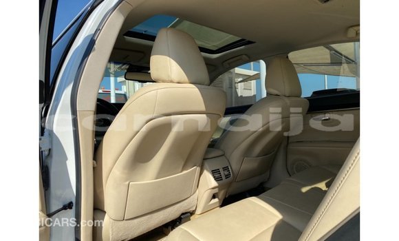 Buy Import Lexus ES White Car in Import - Dubai in Abia State Buy Import Lexus ES White Car in Import - Dubai in Abia State