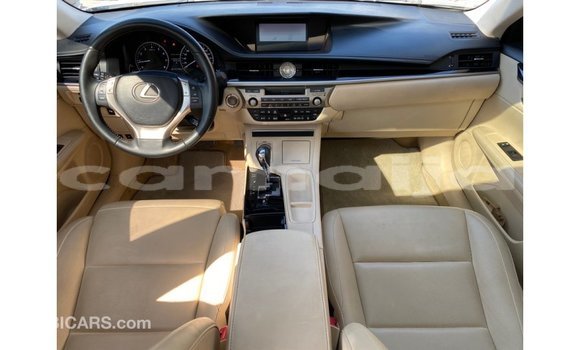 Buy Import Lexus ES White Car in Import - Dubai in Abia State Buy Import Lexus ES White Car in Import - Dubai in Abia State
