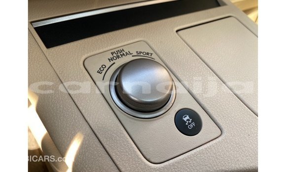 Buy Import Lexus ES White Car in Import - Dubai in Abia State Buy Import Lexus ES White Car in Import - Dubai in Abia State