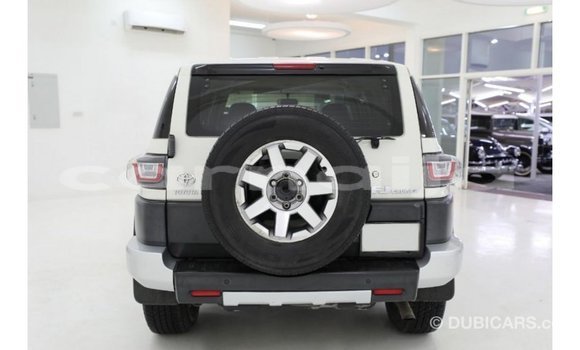 Buy Import Toyota FJ Cruiser White Car in Import - Dubai in Abia State Buy Import Toyota FJ Cruiser White Car in Import - Dubai in Abia State