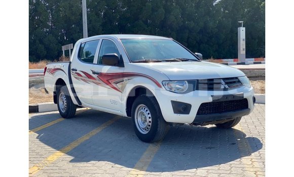 Acheter Import Voiture Mitsubishi L200 Blanc à Import - Dubai, État d'Abia Acheter Import Voiture Mitsubishi L200 Blanc à Import - Dubai, État d'Abia