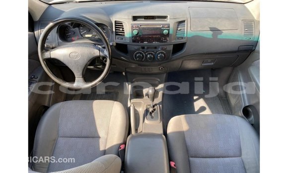 Buy Import Toyota Hilux White Car in Import - Dubai in Abia State Buy Import Toyota Hilux White Car in Import - Dubai in Abia State