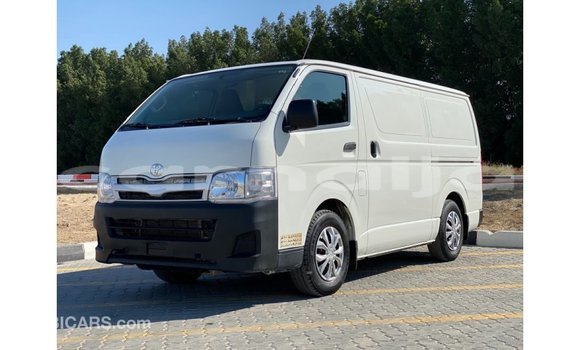 Buy Import Toyota Hiace White Car in Import - Dubai in Abia State Buy Import Toyota Hiace White Car in Import - Dubai in Abia State