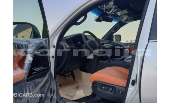 Buy Import Lexus LX White Car in Import - Dubai in Abia State Buy Import Lexus LX White Car in Import - Dubai in Abia State