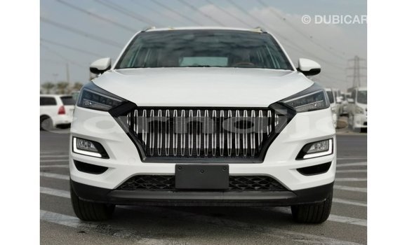 Acheter Import Voiture Hyundai Tucson Blanc à Import - Dubai, État d'Abia Acheter Import Voiture Hyundai Tucson Blanc à Import - Dubai, État d'Abia
