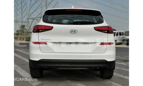 Acheter Import Voiture Hyundai Tucson Blanc à Import - Dubai, État d'Abia Acheter Import Voiture Hyundai Tucson Blanc à Import - Dubai, État d'Abia