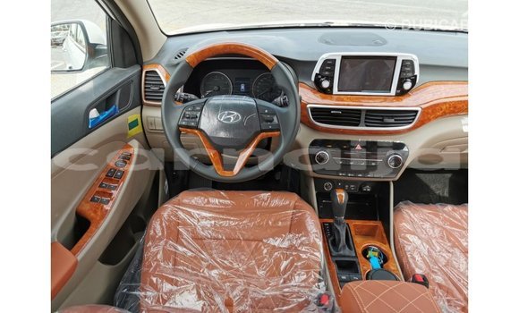 Acheter Import Voiture Hyundai Tucson Blanc à Import - Dubai, État d'Abia Acheter Import Voiture Hyundai Tucson Blanc à Import - Dubai, État d'Abia