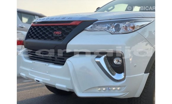 Buy Import Toyota Fortuner White Car in Import - Dubai in Abia State Buy Import Toyota Fortuner White Car in Import - Dubai in Abia State