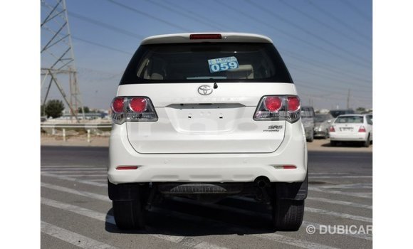 Buy Import Toyota Fortuner White Car in Import - Dubai in Abia State Buy Import Toyota Fortuner White Car in Import - Dubai in Abia State