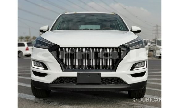 Buy Import Hyundai Tucson White Car in Import - Dubai in Abia State Buy Import Hyundai Tucson White Car in Import - Dubai in Abia State