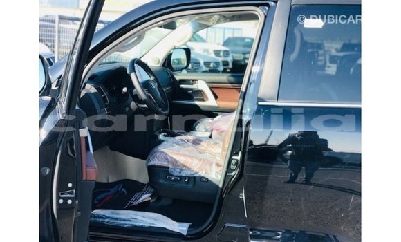 Acheter Import Voiture Toyota Land Cruiser Noir à Import - Dubai, État d'Abia Acheter Import Voiture Toyota Land Cruiser Noir à Import - Dubai, État d'Abia