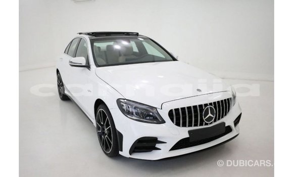 Buy Import Mercedes‒Benz 1117 White Truck in Import - Dubai in Abia State Buy Import Mercedes‒Benz 1117 White Truck in Import - Dubai in Abia State