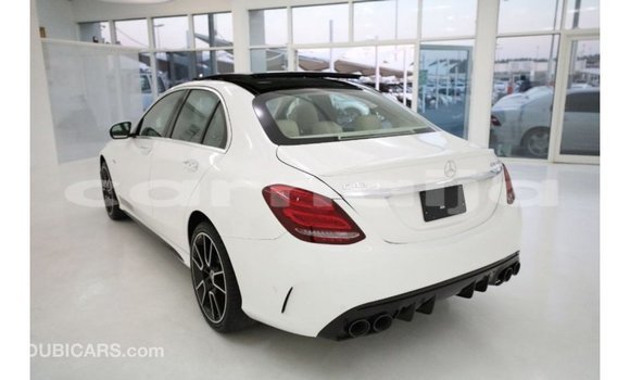 Buy Import Mercedes‒Benz 1117 White Truck in Import - Dubai in Abia State Buy Import Mercedes‒Benz 1117 White Truck in Import - Dubai in Abia State