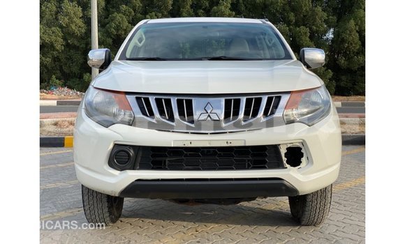Buy Import Mitsubishi L200 White Car in Import - Dubai in Abia State Buy Import Mitsubishi L200 White Car in Import - Dubai in Abia State