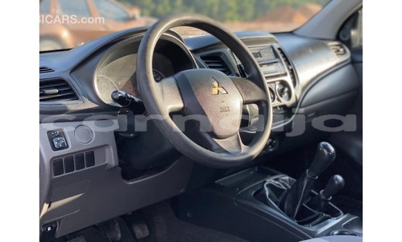 Buy Import Mitsubishi L200 White Car in Import - Dubai in Abia State Buy Import Mitsubishi L200 White Car in Import - Dubai in Abia State