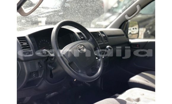 Acheter Import Voiture Toyota Hiace Blanc à Import - Dubai, État d'Abia Acheter Import Voiture Toyota Hiace Blanc à Import - Dubai, État d'Abia