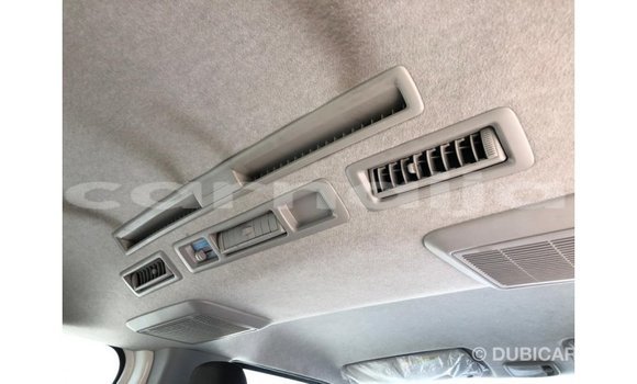 Acheter Import Voiture Toyota Hiace Blanc à Import - Dubai, État d'Abia Acheter Import Voiture Toyota Hiace Blanc à Import - Dubai, État d'Abia