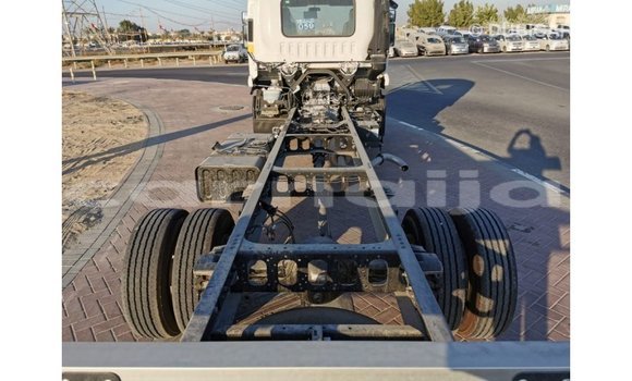 Buy Import Isuzu Rodeo White Car in Import - Dubai in Abia State Buy Import Isuzu Rodeo White Car in Import - Dubai in Abia State