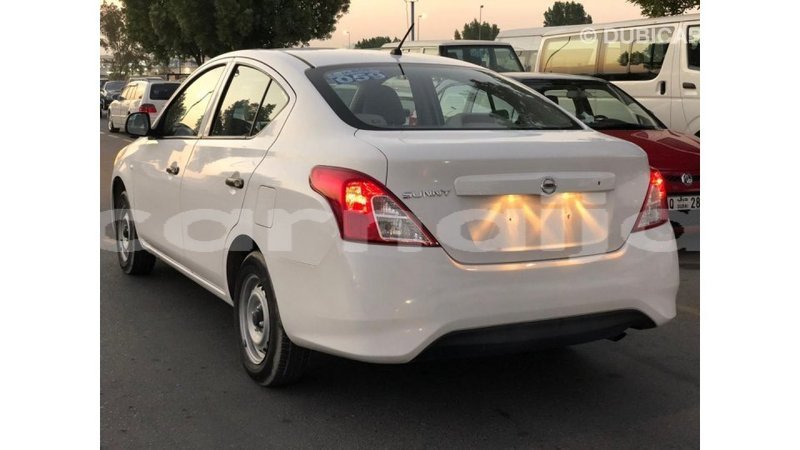 Big with watermark nissan sunny abia state import dubai 11589