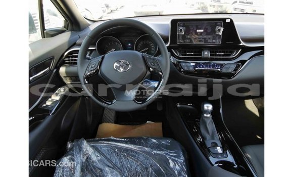 Acheter Import Voiture Toyota C-HR Autre à Import - Dubai, État d'Abia Acheter Import Voiture Toyota C-HR Autre à Import - Dubai, État d'Abia