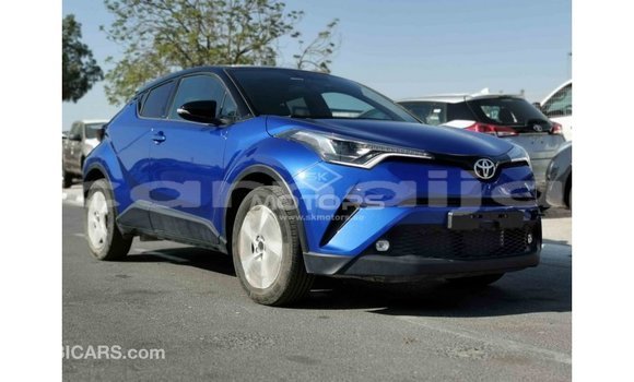 Acheter Import Voiture Toyota C-HR Bleu à Import - Dubai, État d'Abia Acheter Import Voiture Toyota C-HR Bleu à Import - Dubai, État d'Abia