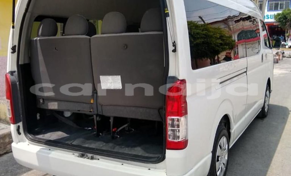 Acheter Neuf Voiture Toyota Hiace Blanc à Ikeja, État de Lagos Acheter Neuf Voiture Toyota Hiace Blanc à Ikeja, État de Lagos