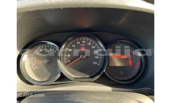 Buy Import Renault 6 White Car in Import - Dubai in Abia State Buy Import Renault 6 White Car in Import - Dubai in Abia State