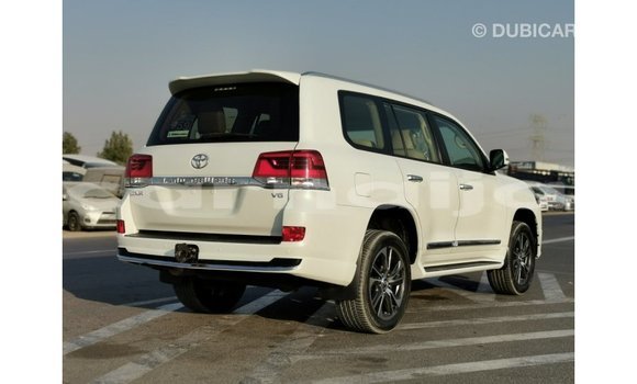 Buy Import Toyota Land Cruiser White Car in Import - Dubai in Abia State Buy Import Toyota Land Cruiser White Car in Import - Dubai in Abia State