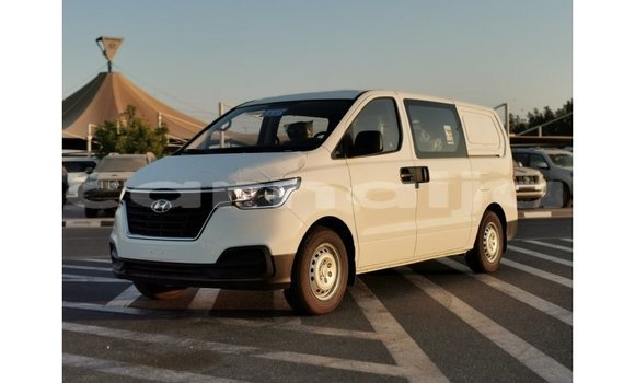 Buy Import Hyundai Accent White Car in Import - Dubai in Abia State Buy Import Hyundai Accent White Car in Import - Dubai in Abia State