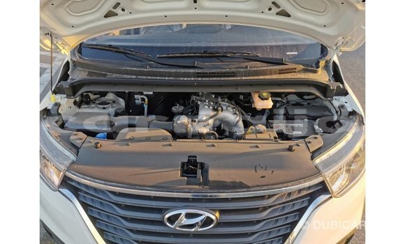 Buy Import Hyundai Accent White Car in Import - Dubai in Abia State Buy Import Hyundai Accent White Car in Import - Dubai in Abia State