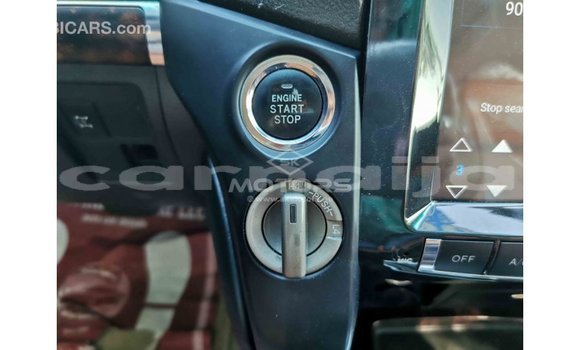 Buy Import Toyota Land Cruiser White Car in Import - Dubai in Abia State Buy Import Toyota Land Cruiser White Car in Import - Dubai in Abia State