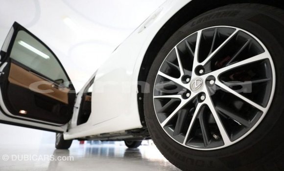 Buy Import Lexus ES White Car in Import - Dubai in Abia State Buy Import Lexus ES White Car in Import - Dubai in Abia State