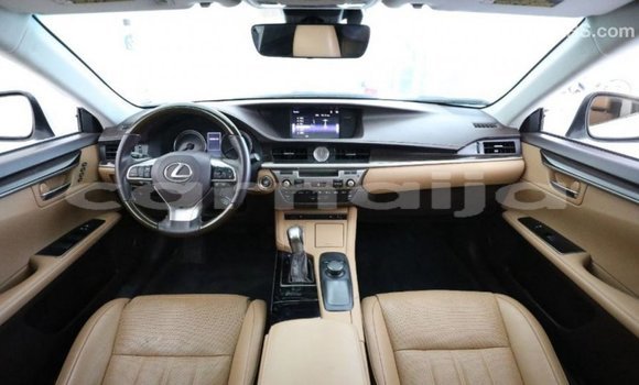 Buy Import Lexus ES White Car in Import - Dubai in Abia State Buy Import Lexus ES White Car in Import - Dubai in Abia State