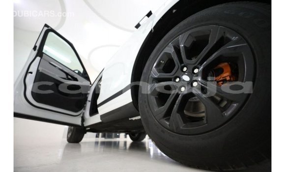 Buy Import Land Rover Range Rover White Car in Import - Dubai in Abia State Buy Import Land Rover Range Rover White Car in Import - Dubai in Abia State