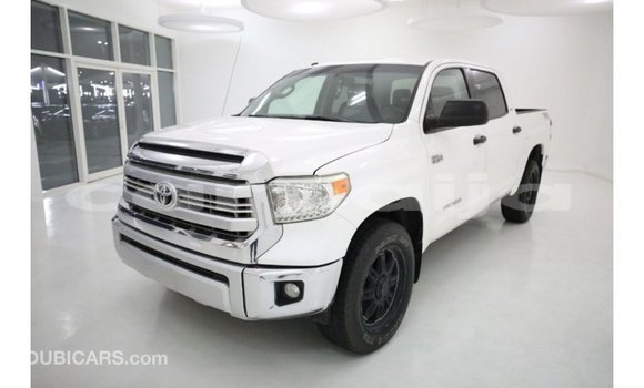 Buy Import Toyota Tundra White Car in Import - Dubai in Abia State Buy Import Toyota Tundra White Car in Import - Dubai in Abia State