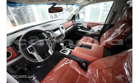 Buy Import Toyota Tundra White Car in Import - Dubai in Abia State Buy Import Toyota Tundra White Car in Import - Dubai in Abia State