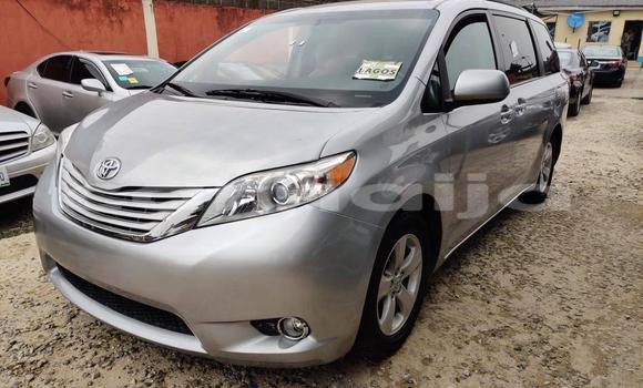 Buy Used Toyota Sienna Other Car in Lagos in Lagos State Buy Used Toyota Sienna Other Car in Lagos in Lagos State