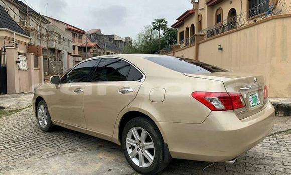 Buy Used Lexus ES Beige Car in Lagos in Lagos State Buy Used Lexus ES Beige Car in Lagos in Lagos State