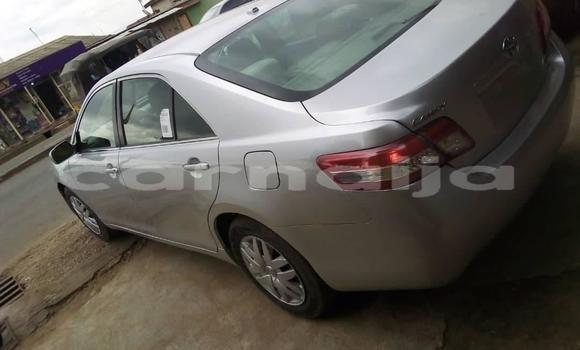 Acheter Occasion Voiture Toyota Camry Gris à Lagos, État de Lagos Acheter Occasion Voiture Toyota Camry Gris à Lagos, État de Lagos