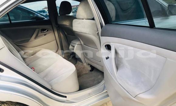 Acheter Occasion Voiture Toyota Camry Gris à Aba, État d'Abia Acheter Occasion Voiture Toyota Camry Gris à Aba, État d'Abia