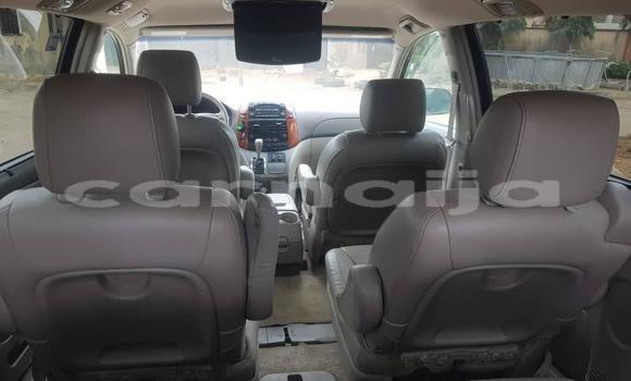 Acheter Occasion Voiture Toyota Sienna Rouge à Aba, État d'Abia Acheter Occasion Voiture Toyota Sienna Rouge à Aba, État d'Abia