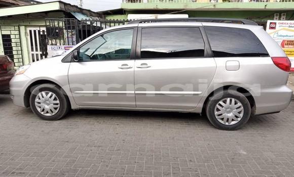 Buy Used Toyota Sienna Silver Car in Aba in Abia State
