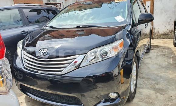 Buy Used Toyota Sienna Black Car in Aba in Abia State